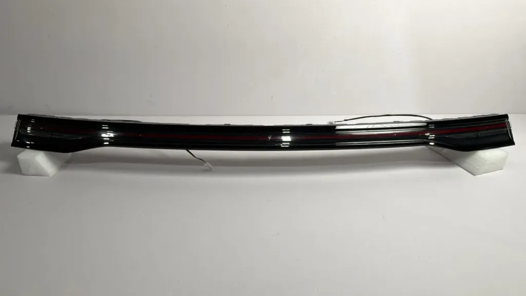 [7310005AVN0000] Drita e pasme / Taillight
